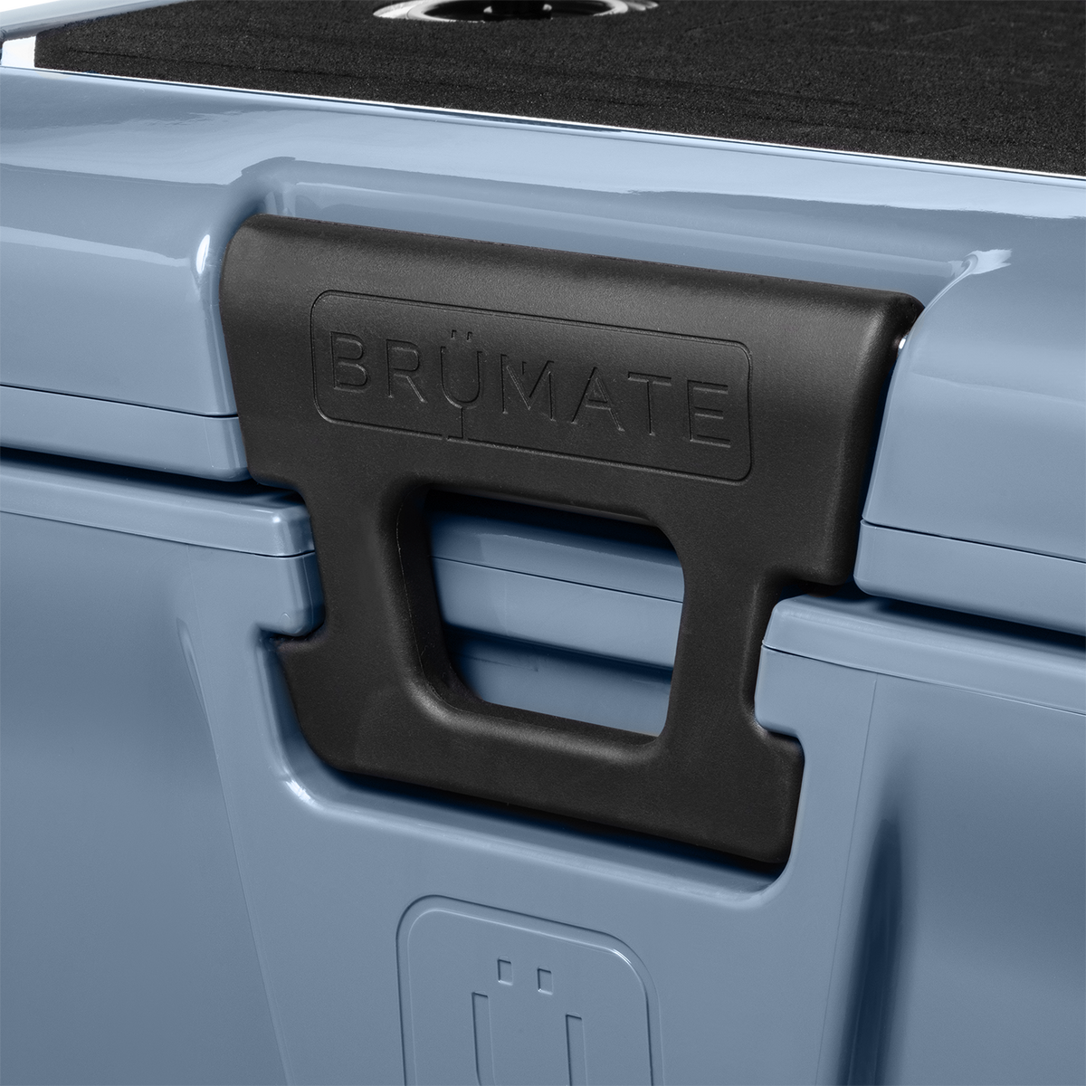 brutank-20qt-z7 BruTank-20-Denim-Latch.png
